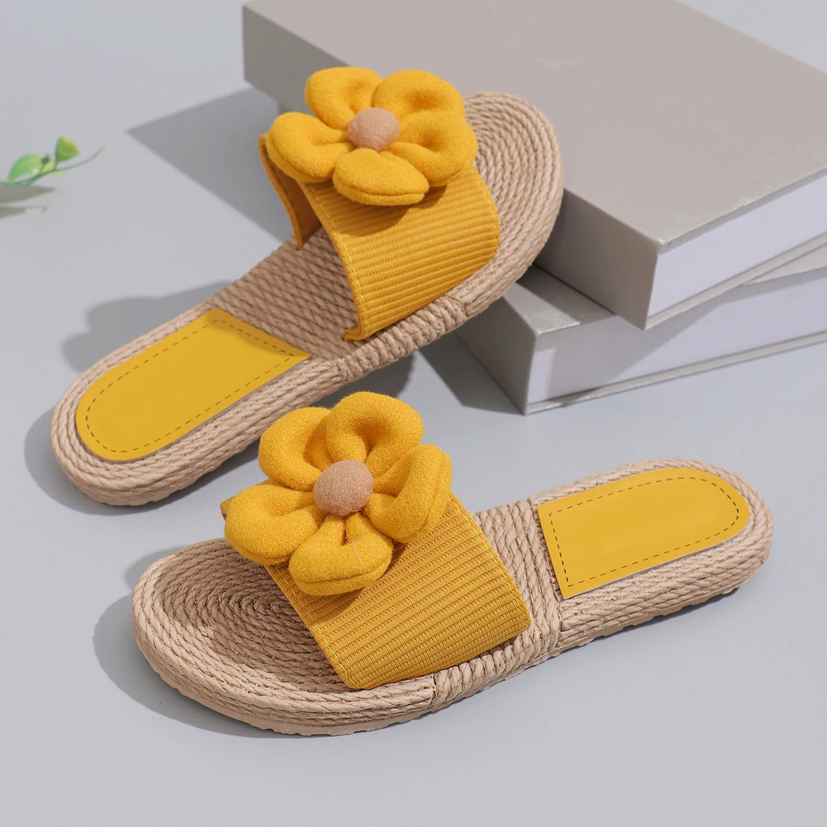 Women's fashion trend Big flower non-slip wear comfortable soft soled flat sandals