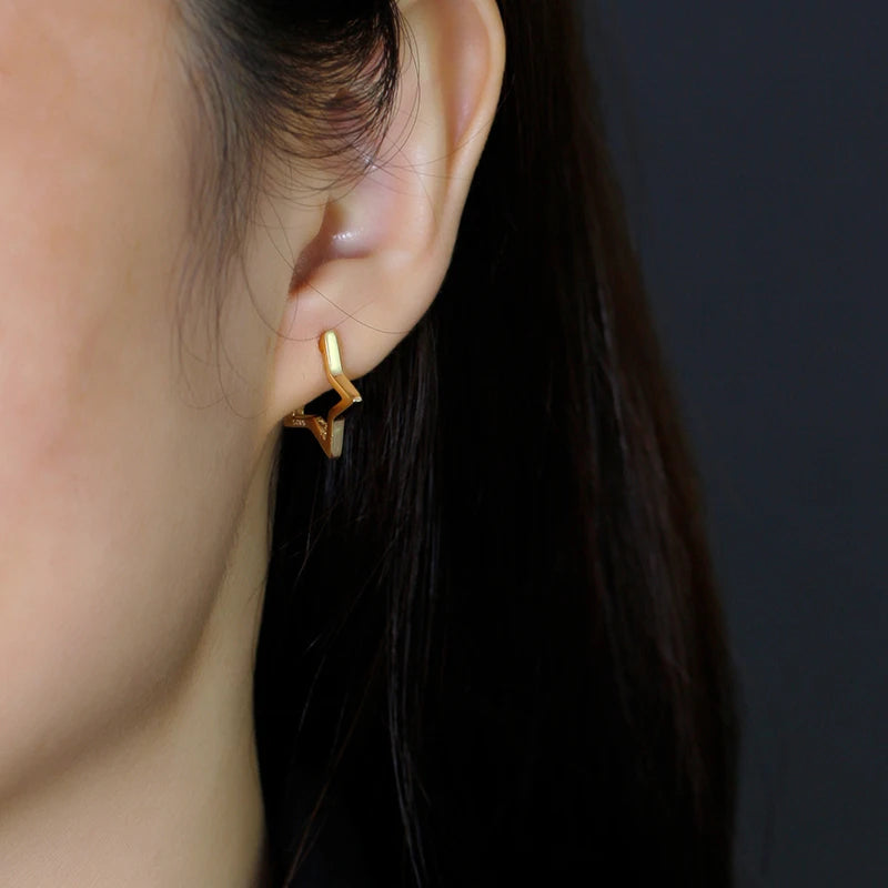 WANTME 925 Sterling Silver Fashion Statement Gold Stars Huggies Hoop Earrings for Women European Charms Party Jewelry Ear Buckle