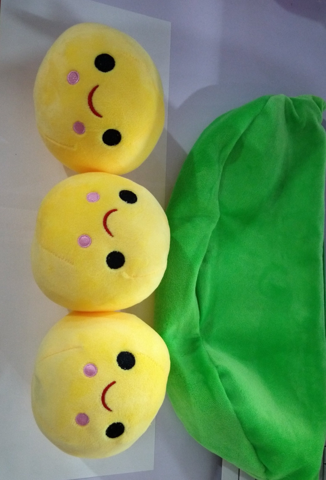 Plush Toys Wholesale Girls Generation Large Pea Pillow Cushion Creative Gifts Pea Pod Factory Direct