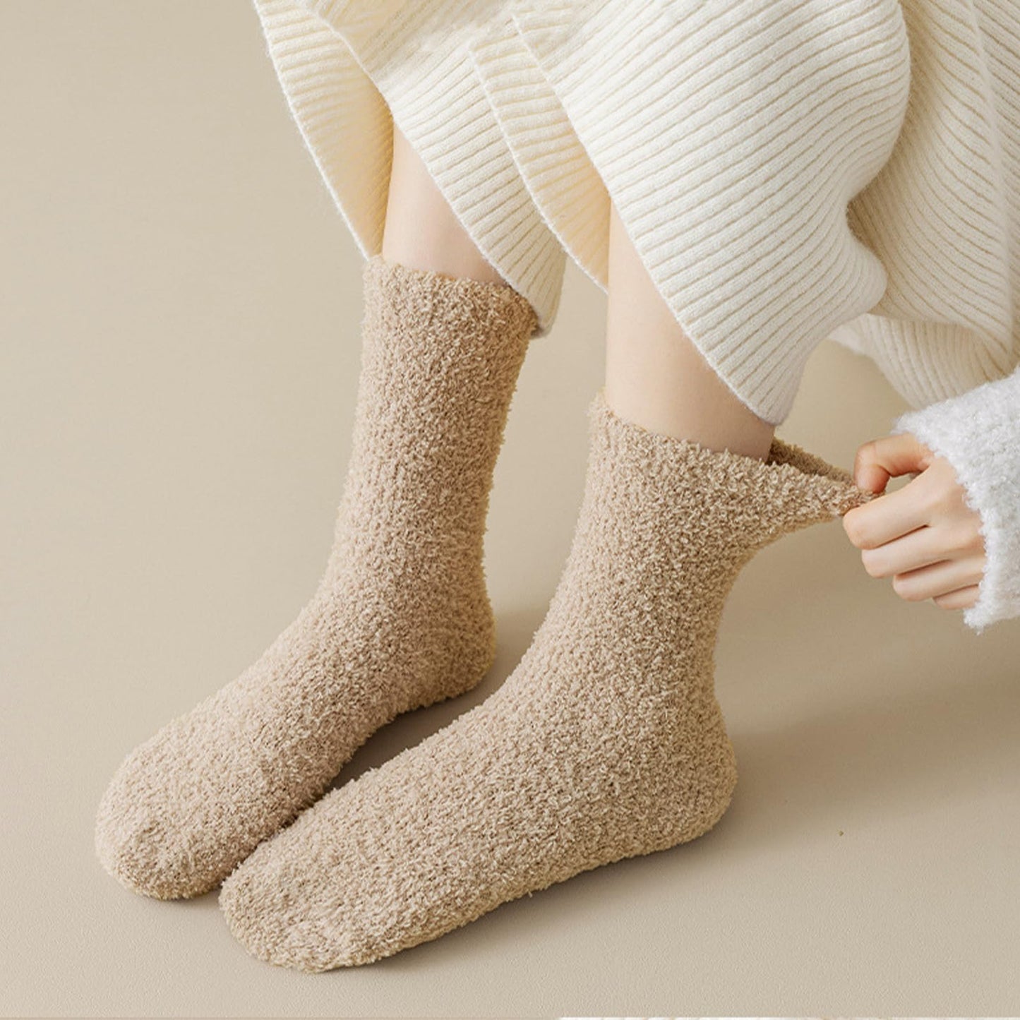 VoJoPi Fuzzy Socks for Women, Size 5-10, 5 Pairs Warm Fluffy Winter Bed Socks Cozy Sleeping Socks, Gifts Christmas Socks