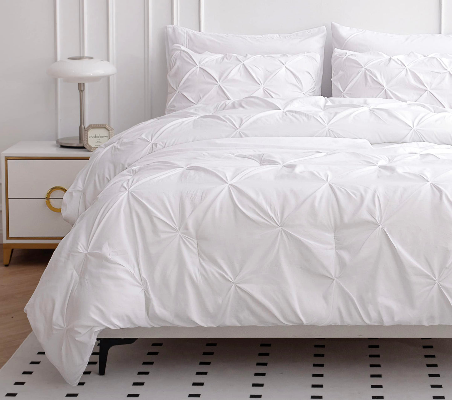 Queen Comforter Set White - 7 Pieces Bed in a Bag - Bedding Set with Comforters, Sheets, Pillowcases & Shams, Queen Size Bedding Set