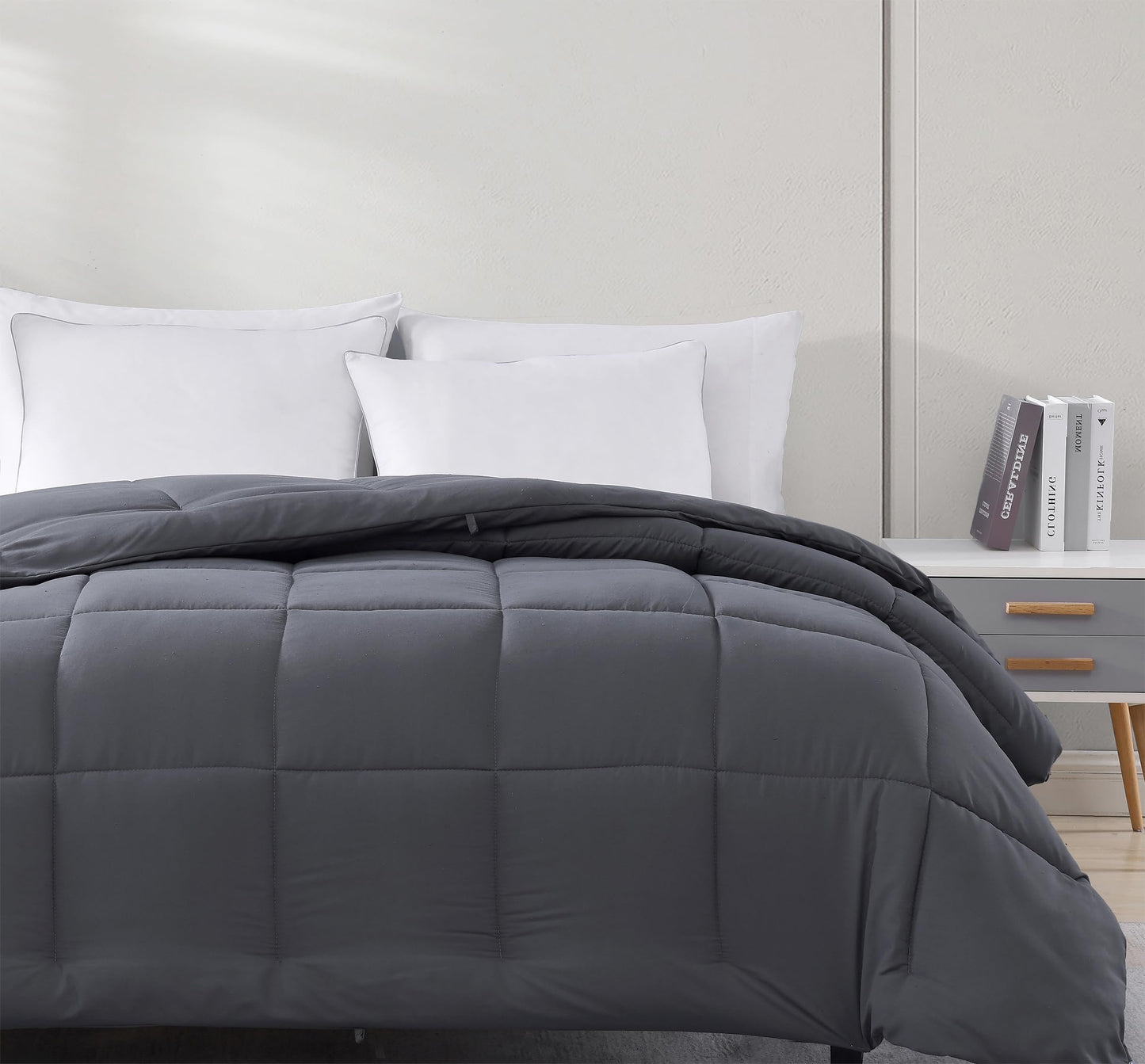 Comforter Queen Size Down Alternative Microfiber Quilted Solid Comforter/Duvet Insert - Ultra Soft Hypoallergenic Bedding - Medium Warmth for All Seasons Queen Comforter - White