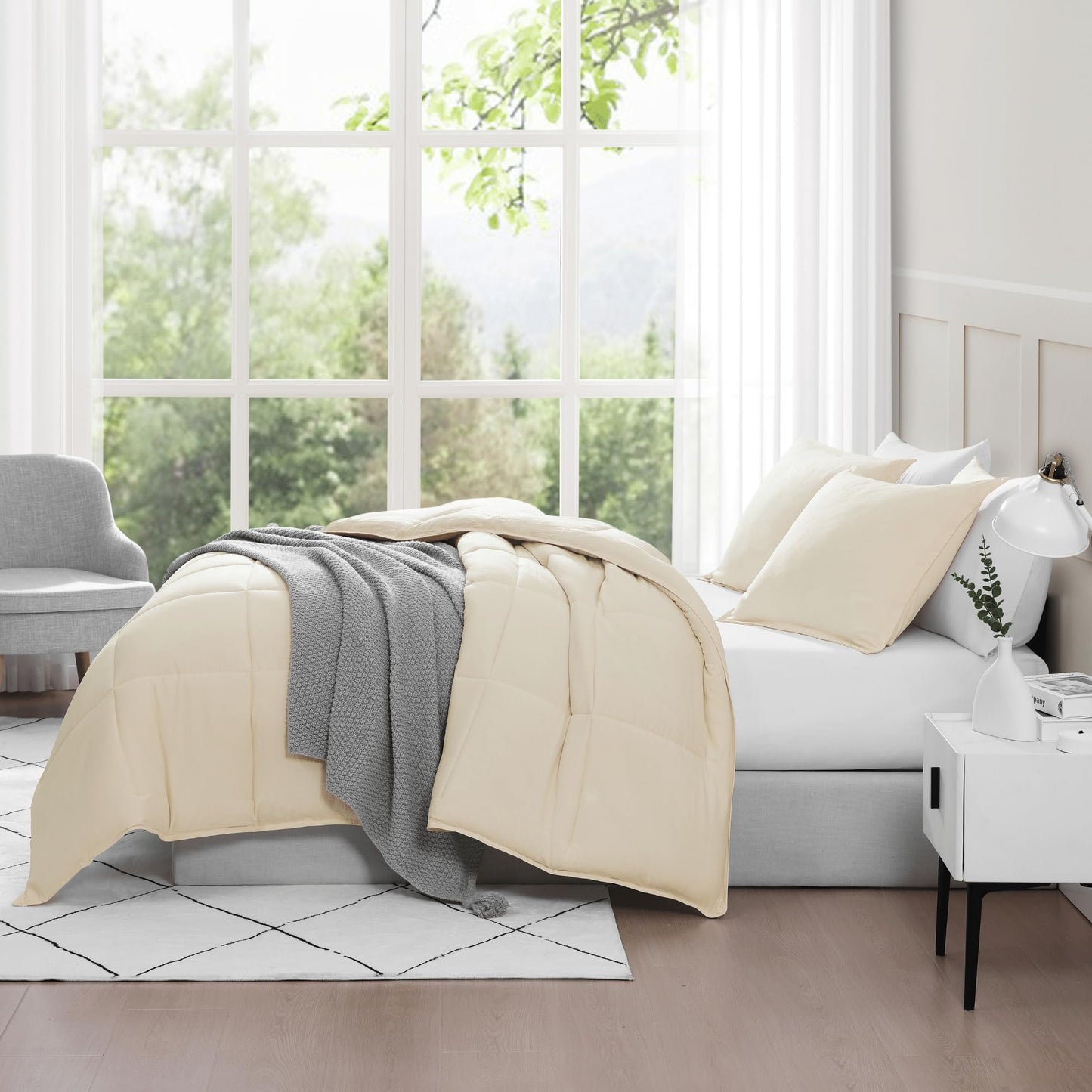 Comforter Set Queen Size - Goose Down Alternative – Washed Ultra-Soft - Premium All Season Warmth Bedding Set (Queen, French Blue)