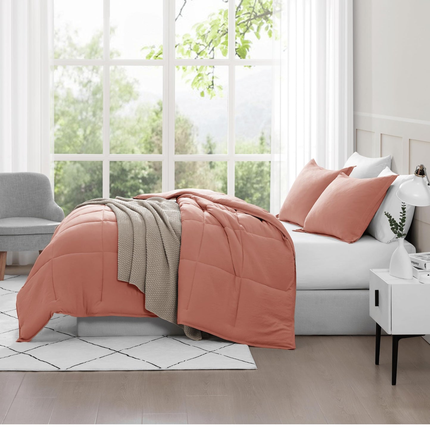 Comforter Set Queen Size - Goose Down Alternative – Washed Ultra-Soft - Premium All Season Warmth Bedding Set (Queen, French Blue)