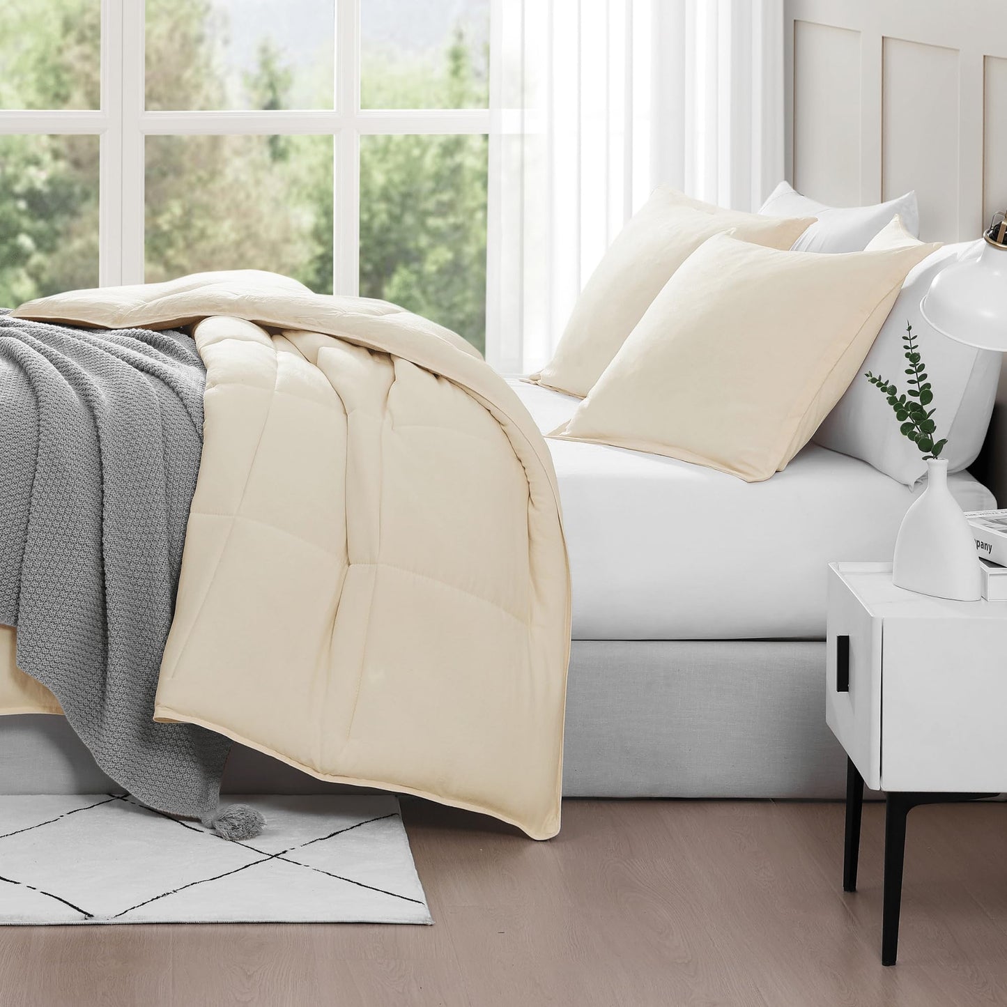 Comforter Set Queen Size - Goose Down Alternative – Washed Ultra-Soft - Premium All Season Warmth Bedding Set (Queen, French Blue)