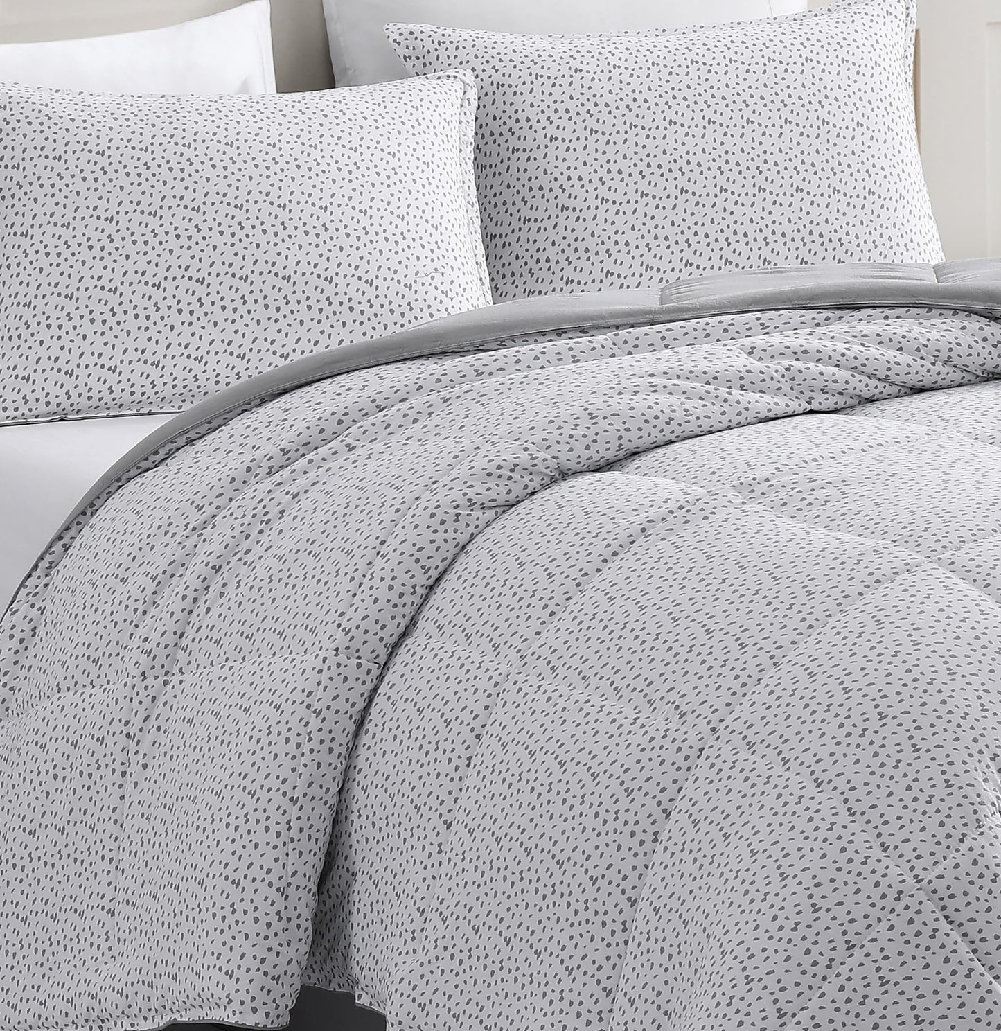 Ultra Soft Organic Cotton Queen Comforter Set - Hypoallergenic Down Alternative, All-Season Warm Bedding (1 Comforter, 2 Pillow Shams) - Charcoal