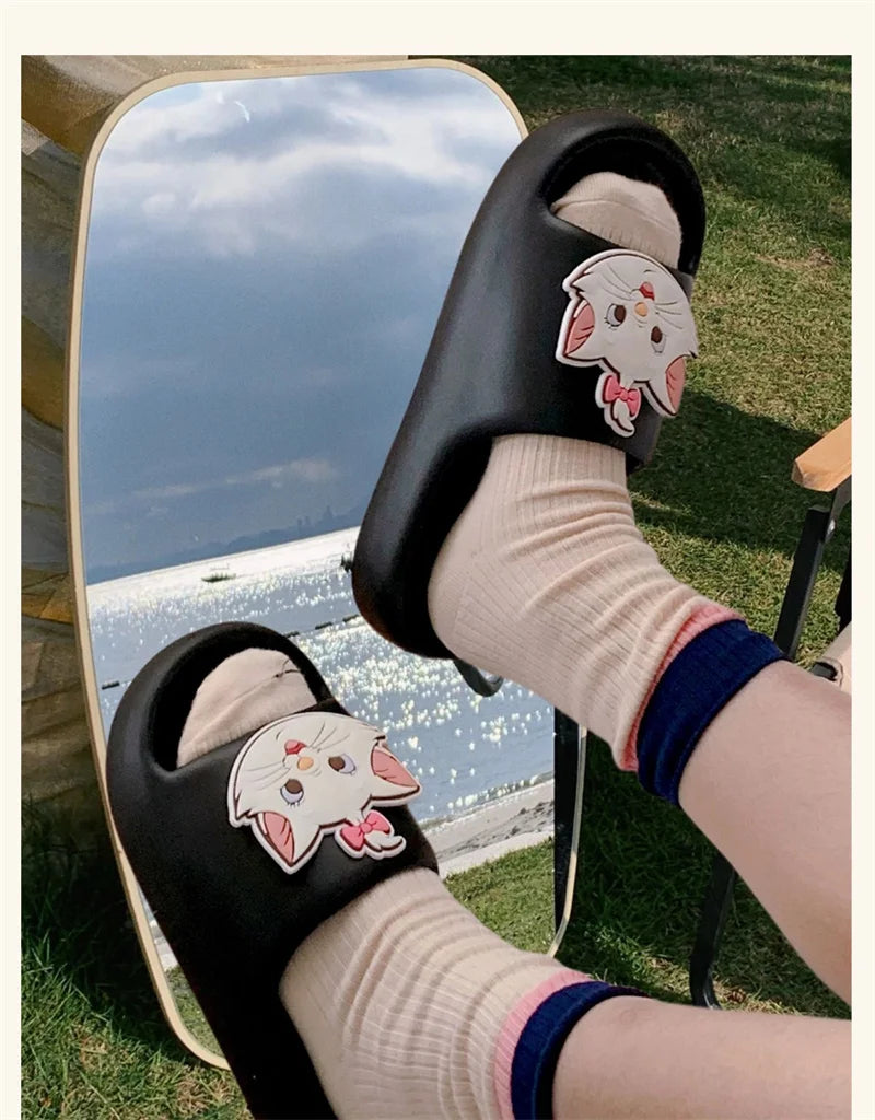 Kawaii Disney Marie Cat Slippers for Women Summer Soft-Soled Eva Slippers for Home Non-Slip Thick-Soled Sandals for Outdoor Wear