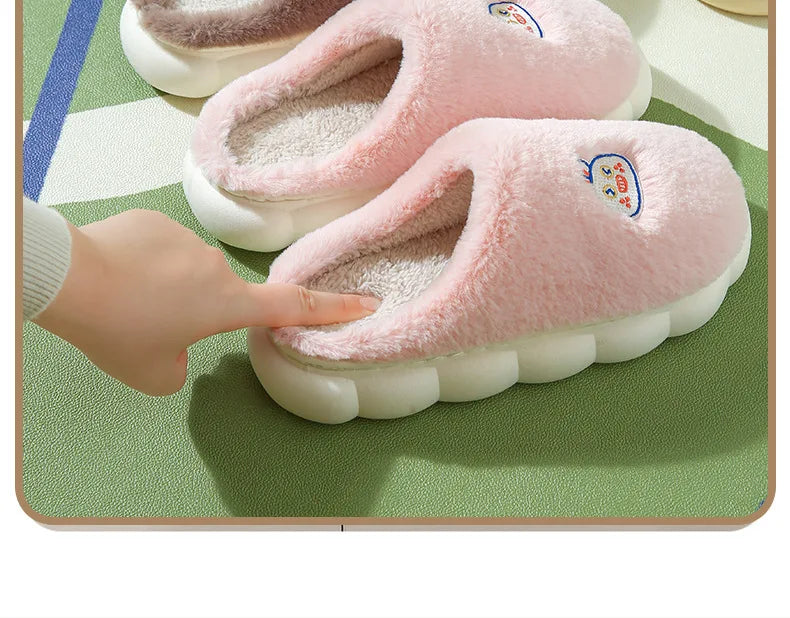 2024 New Winter Soft Sole Mens Indoor Floor Antiskid Slides Bedroom Slippers Warm Fluffy Slippers Male Home Casual Cotton Shoes