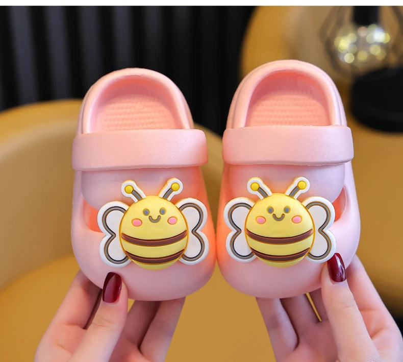 Children Garden Shoes Cute Bee EVA Cartoon Beach Sandals Babies Summer Slippers Soft Kids Indoor Outdoor Slippers Flip Shoes