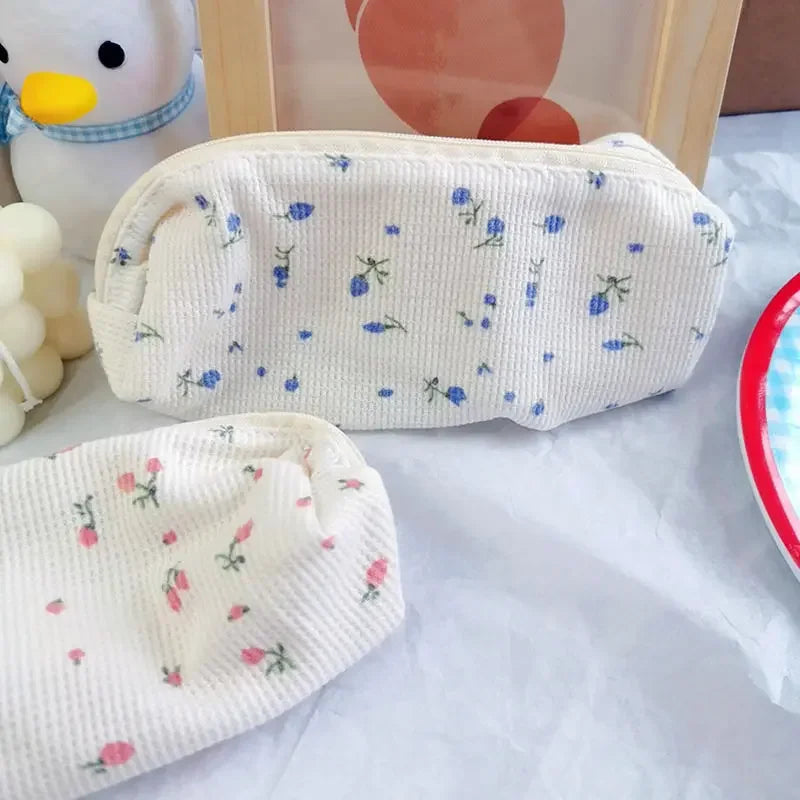 Cute Small Flowers Pencil Cases Floral Cotton Linen Pencil Bag Simple Pen Bag Storage Bags School Supplies Kawaii Stationery 1Pc
