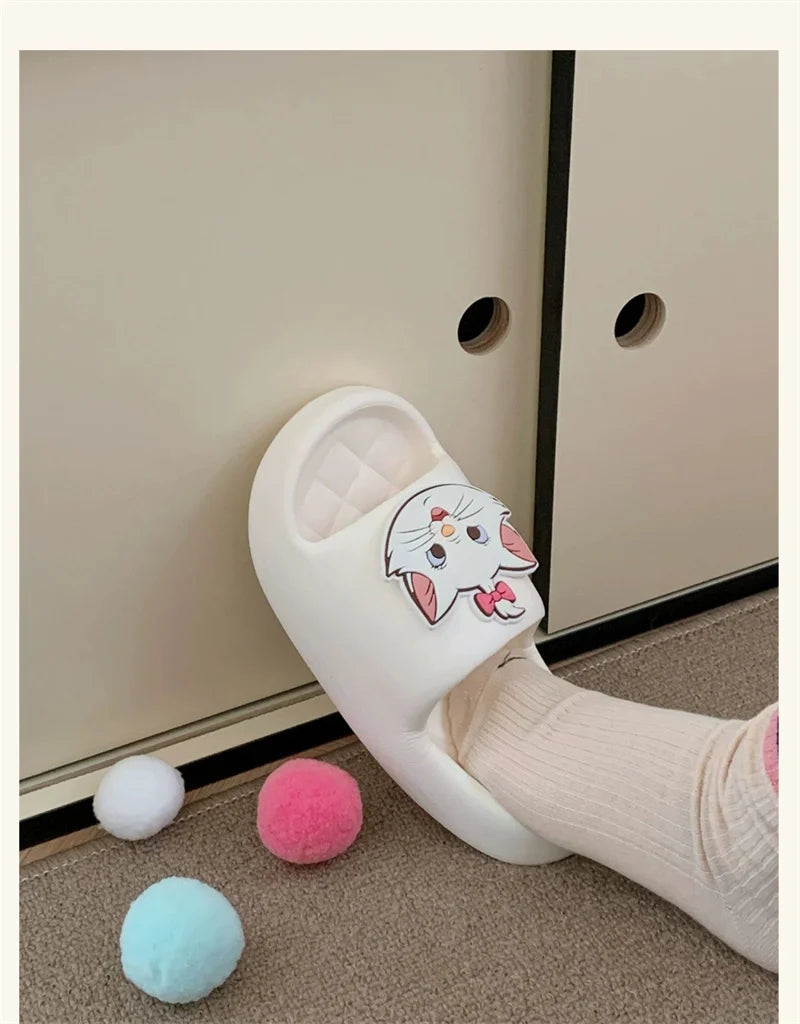 Kawaii Disney Marie Cat Slippers for Women Summer Soft-Soled Eva Slippers for Home Non-Slip Thick-Soled Sandals for Outdoor Wear