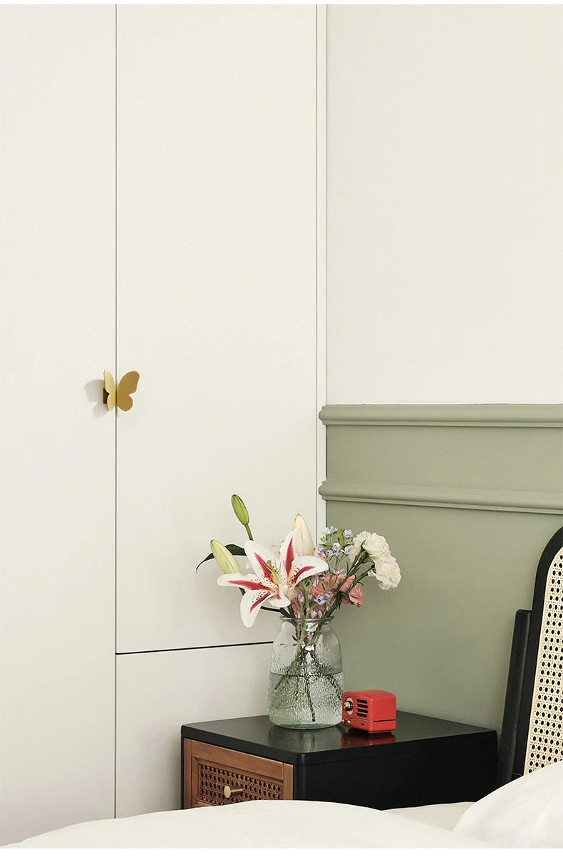 Brass Butterfly Furniture Handles Gold Ins Wind Insect Design Bedroom Wardrobe Children's Room Pulls Cabinet Drawer Dresser Knob