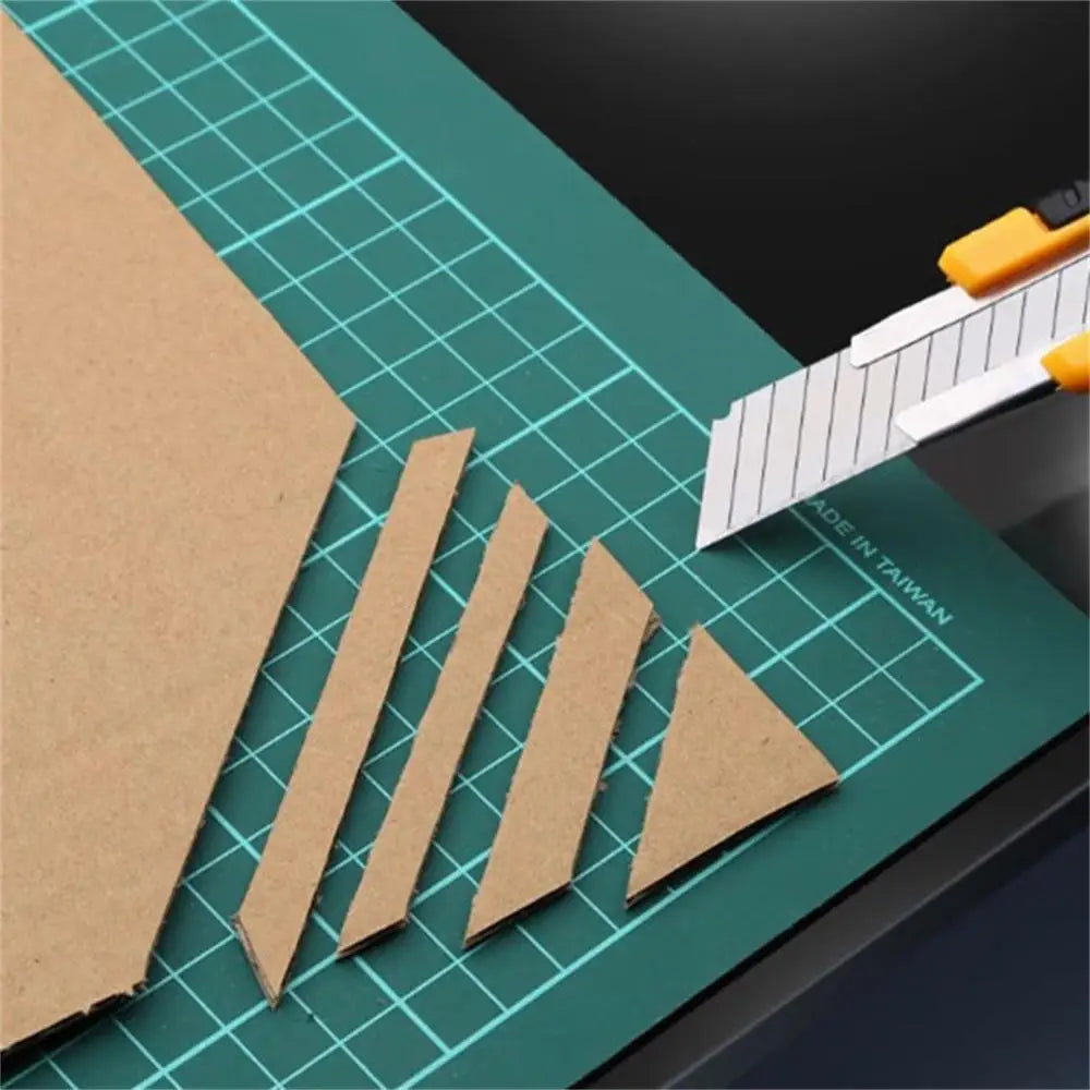 Multi-Purpose Large Art Knife Large Blade Heavy Stainless Steel Thickened Wallpaper Knife Tool Knife Stationery Cutting Supplies