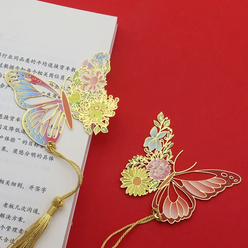 Metal Butterfly Flower Bookmarks Exquisitely Hollow Tassel Pendant Book Clip Students Reading Tool School Stationery Supplies