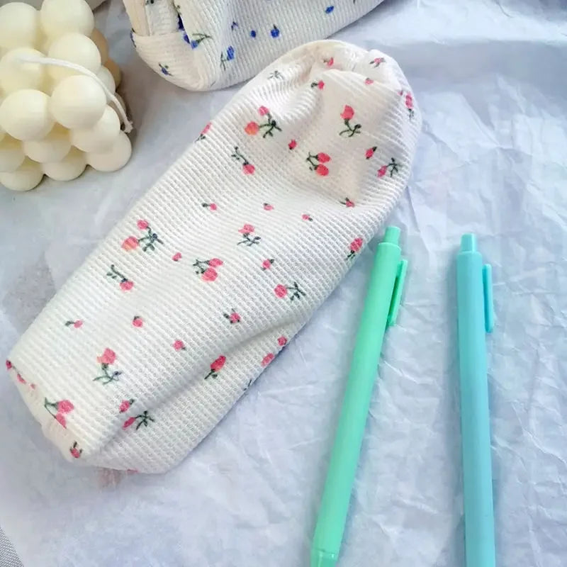 Cute Small Flowers Pencil Cases Floral Cotton Linen Pencil Bag Simple Pen Bag Storage Bags School Supplies Kawaii Stationery 1Pc