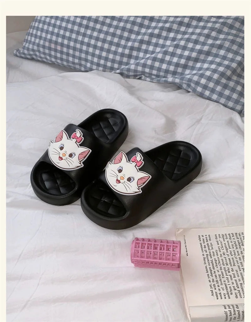 Kawaii Disney Marie Cat Slippers for Women Summer Soft-Soled Eva Slippers for Home Non-Slip Thick-Soled Sandals for Outdoor Wear