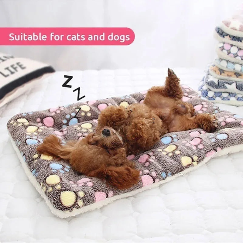 Pet Sleeping Mat Dog Bed Cat Litter Puppy Bed Dog Sofa Lovely Mattress Cushion for Small Large Dog Washable Blanket Pet Supplies